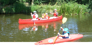 Balade en famille en canoe-kayak à la base de Bretagne Romantique